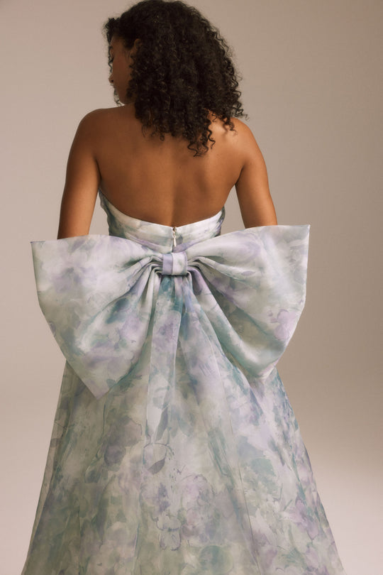 Enid, $4,995, dress from Collection Bridal by Nouvelle Amsale, Fabric: organza